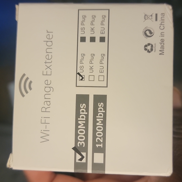 Wi-Fi Range Extender - Picture 3 of 4